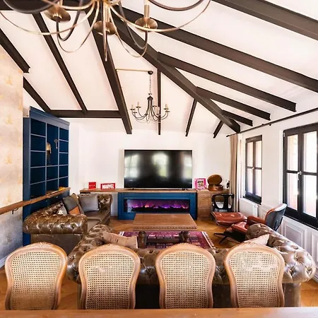Apartment Duplex Terrace In The Historic Baltazzi In The Heart Of Beyoglu *