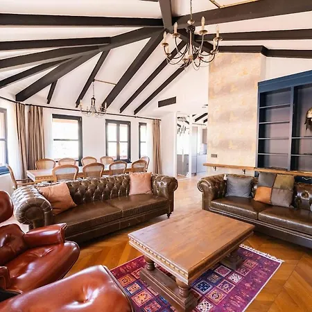 Apartment Duplex Terrace In The Historic Baltazzi In The Heart Of Beyoglu *