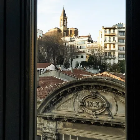 شقة Duplex Terrace In The Historic Baltazzi In The Heart Of Beyoglu